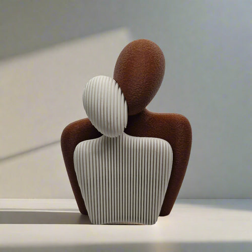 3D-Printed Embrace Love Sculpture – Valentine’s Day Special
