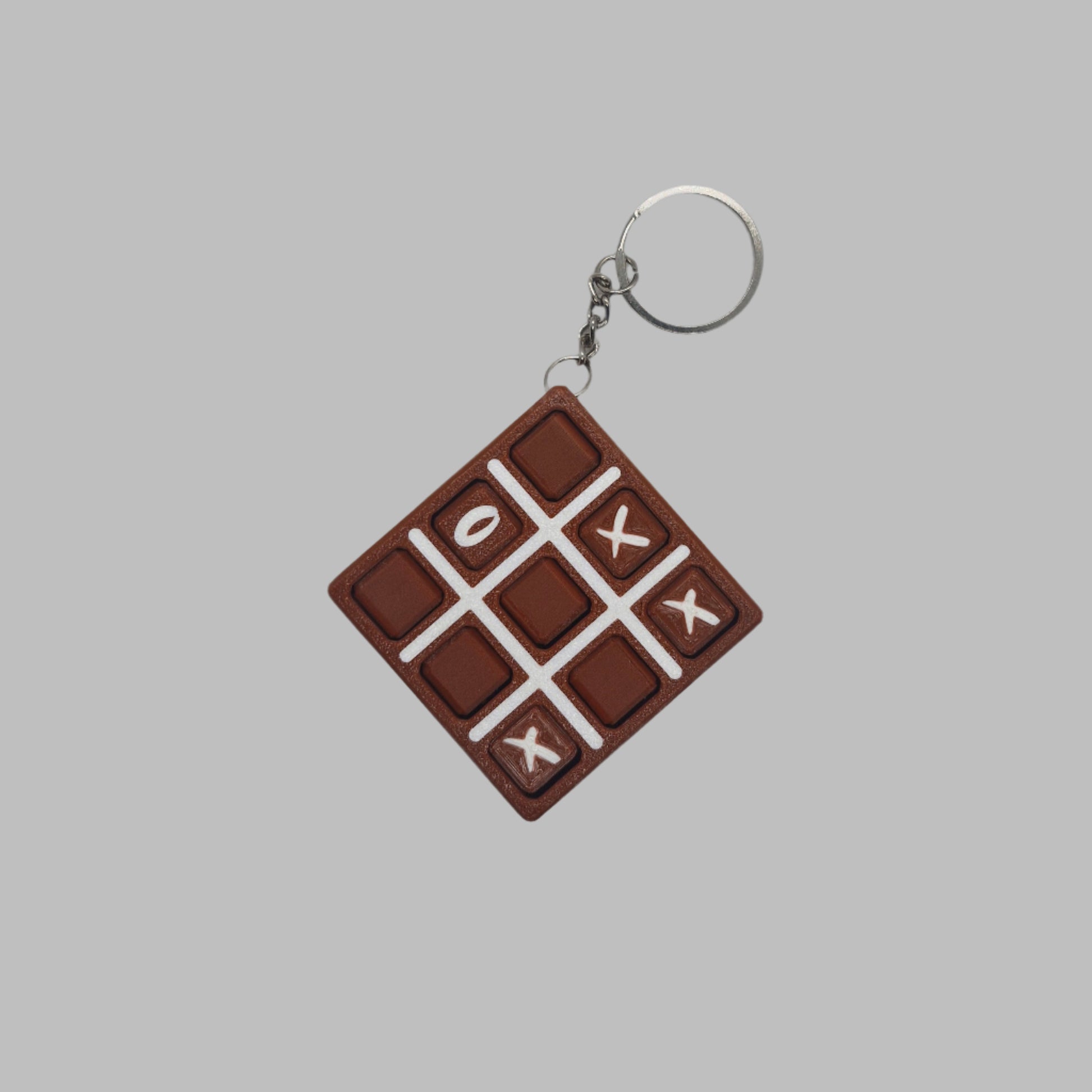 Tic Tac Toe Game Keychain for Travel Fun